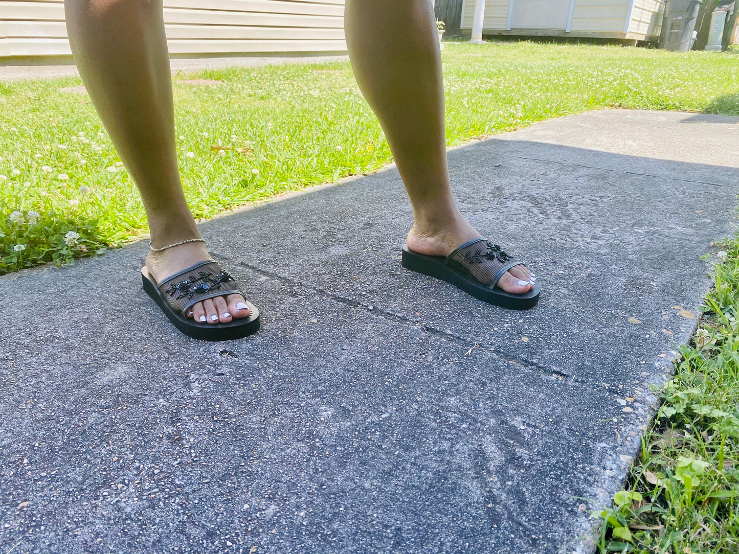 Mesh Slippers