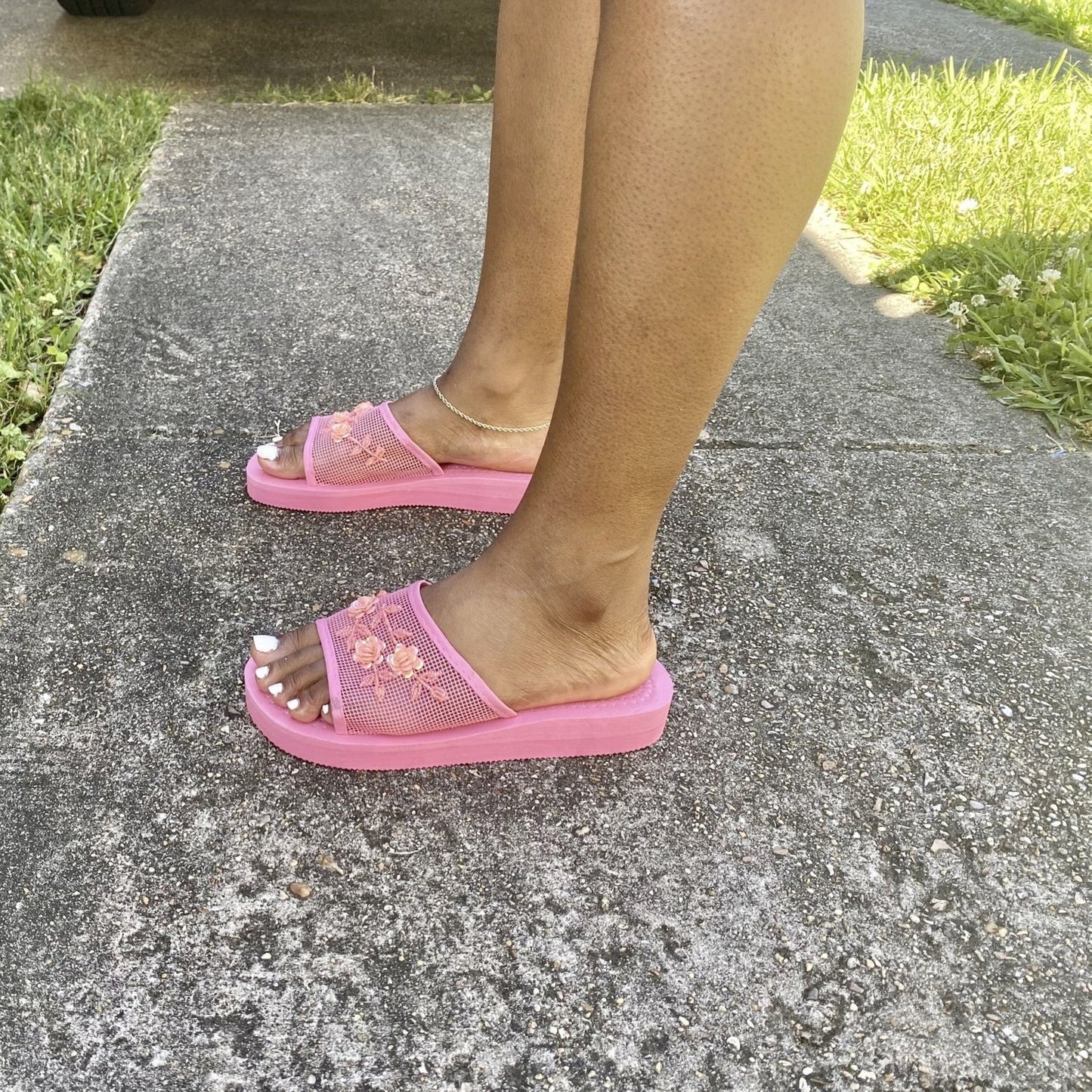 Mesh Slippers